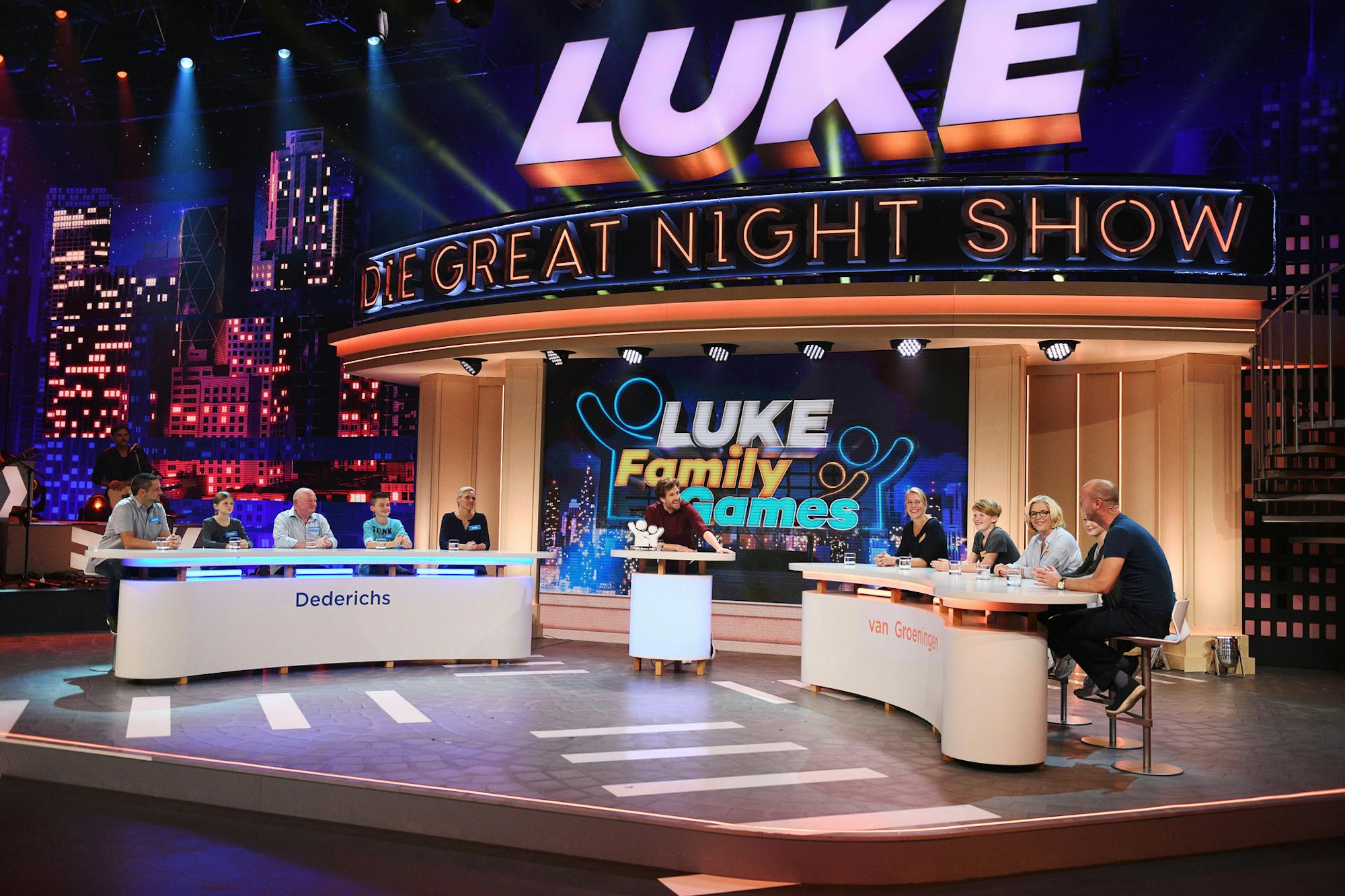 Luke_Mockridge_Family_Games1