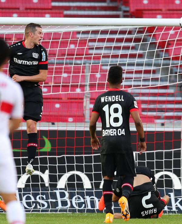 Sasa Kalajdzic gelang der Ausgleich zum 1:1 für den VfB Stuttgart gegen Bayer Leverkusen.