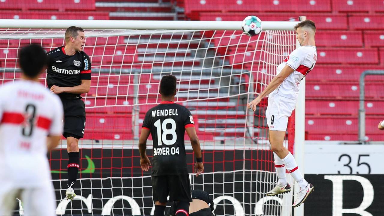 Sasa Kalajdzic gelang der Ausgleich zum 1:1 für den VfB Stuttgart gegen Bayer Leverkusen.