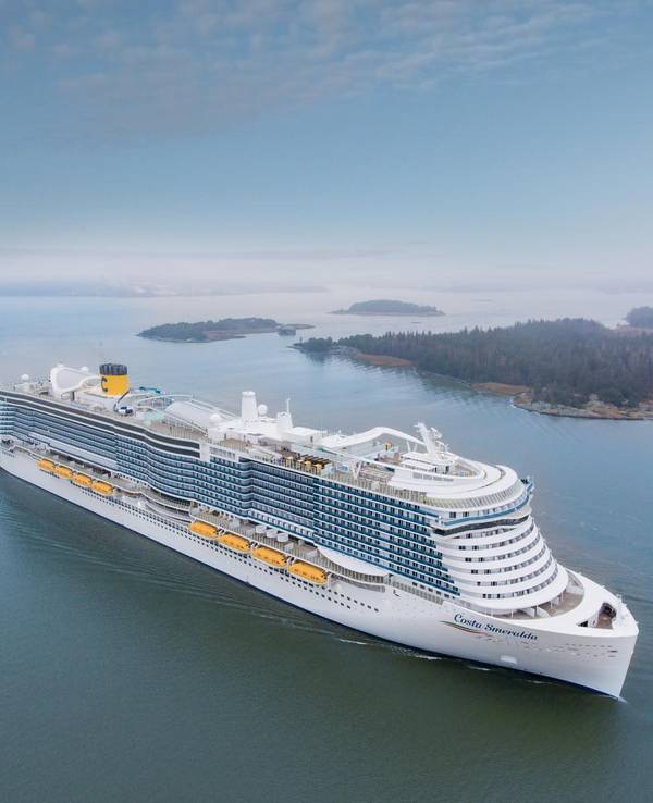 Kreuzfahrt_LNG_Costa_Smeralda_3