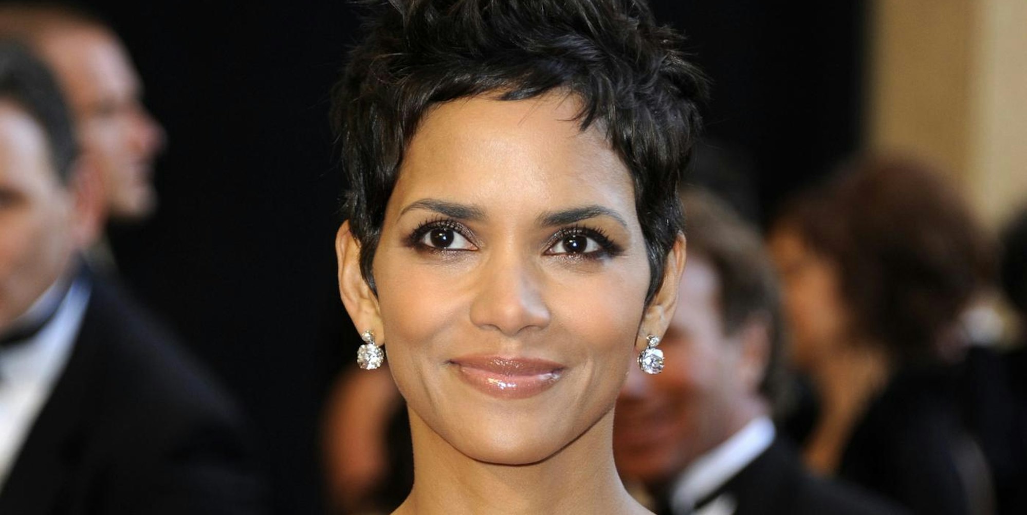 Halle Berry_201120