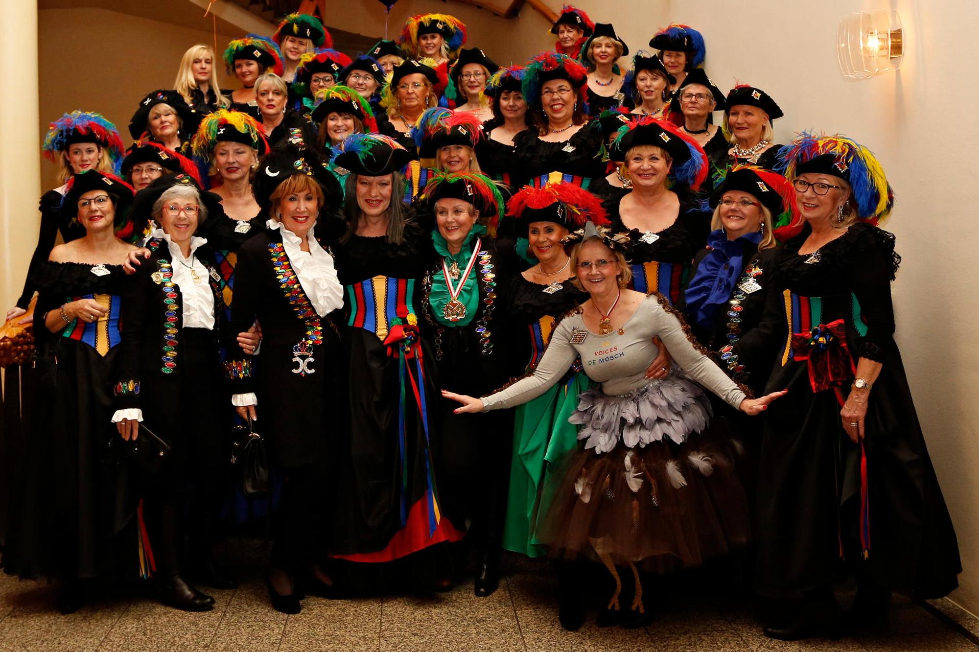 Gruppenfoto der Colombinen
