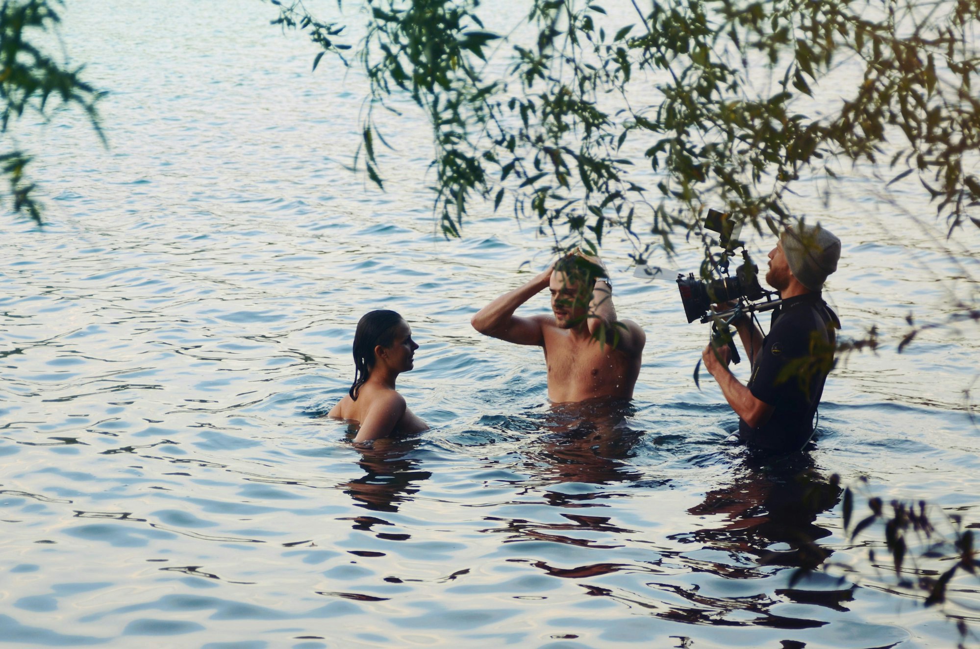 Kalk Post Porno: Schnick Schnack Schnuck 4