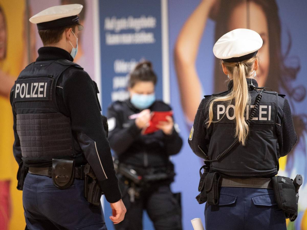 Einsatz der Bundespolizei Köln im Hauptbahnhof Köln