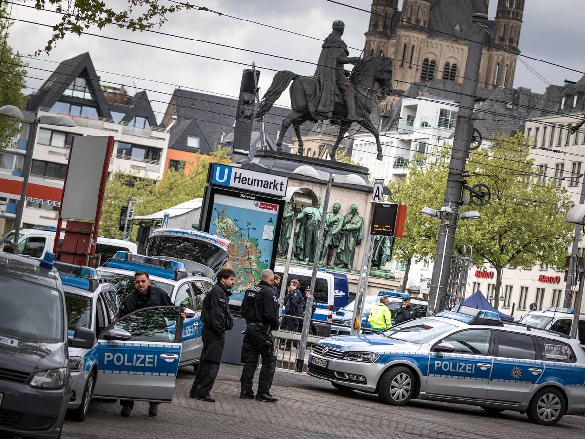 Ein Polizeieinsatz am Heumarkt