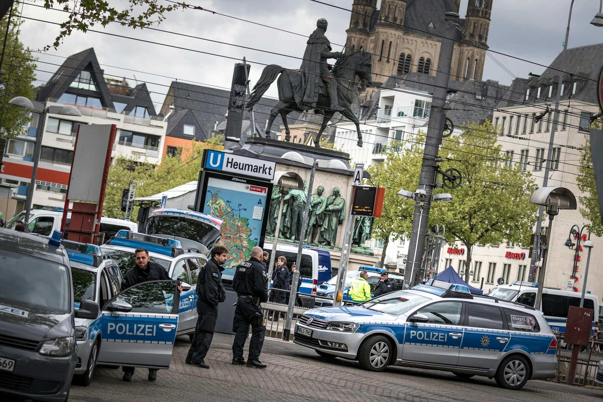Ein Polizeieinsatz am Heumarkt