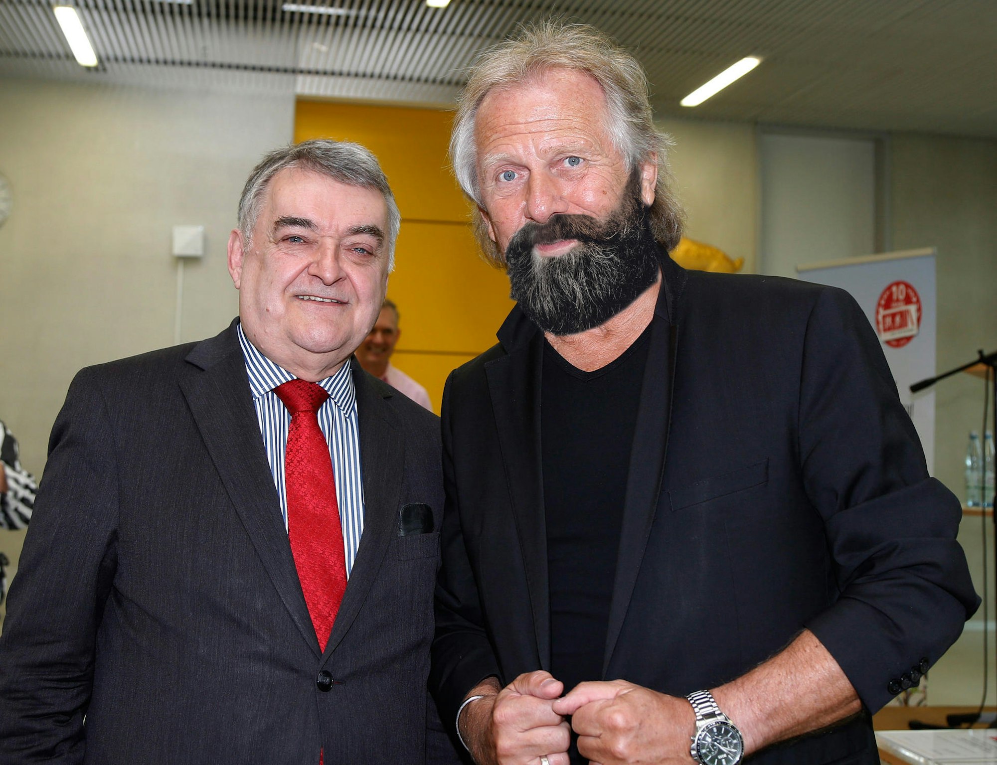 Henning Krautmacher mit NRW-Innenminister Herbert Reul
