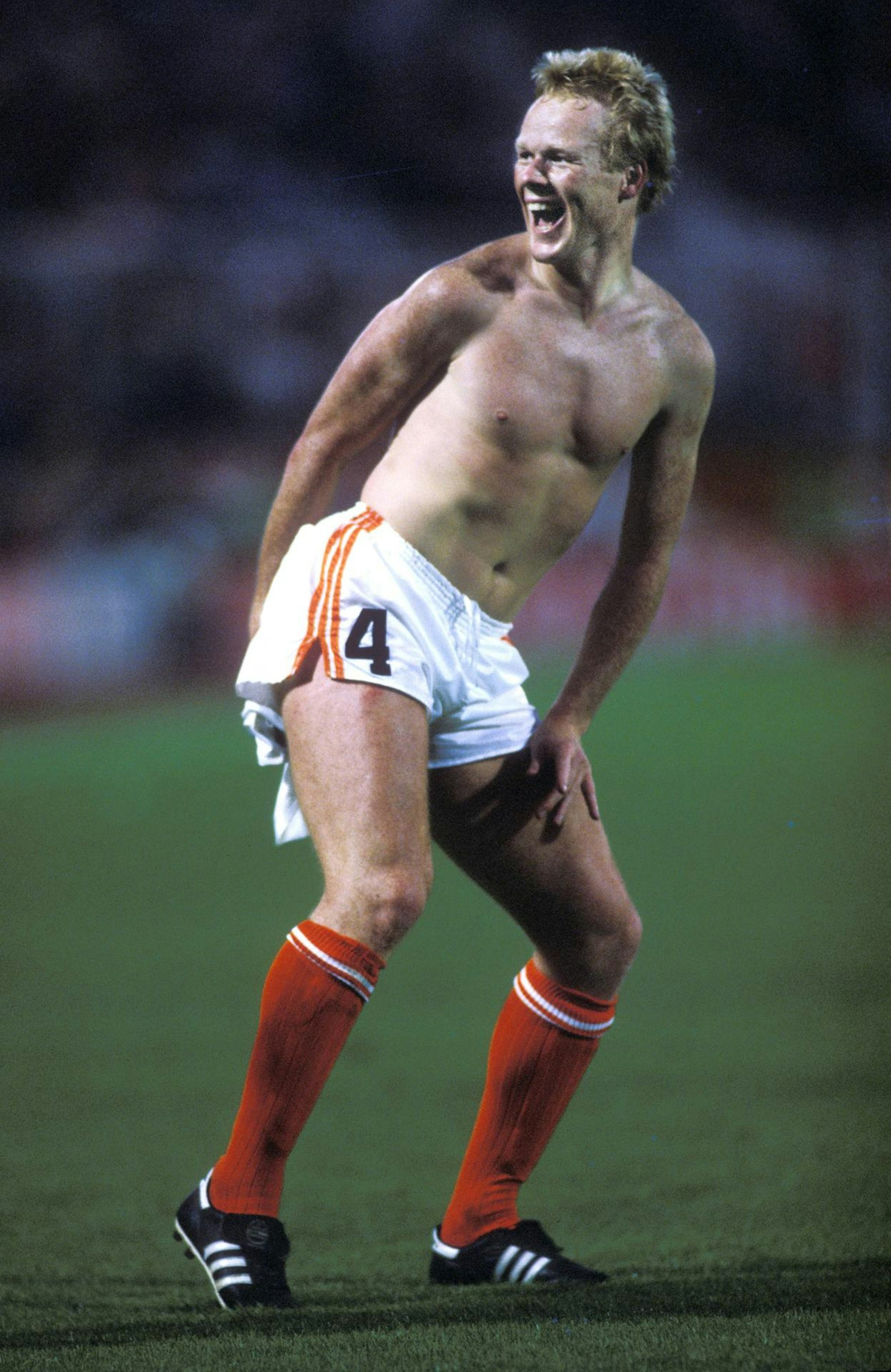 190323_Koeman_Trikot_Thon
