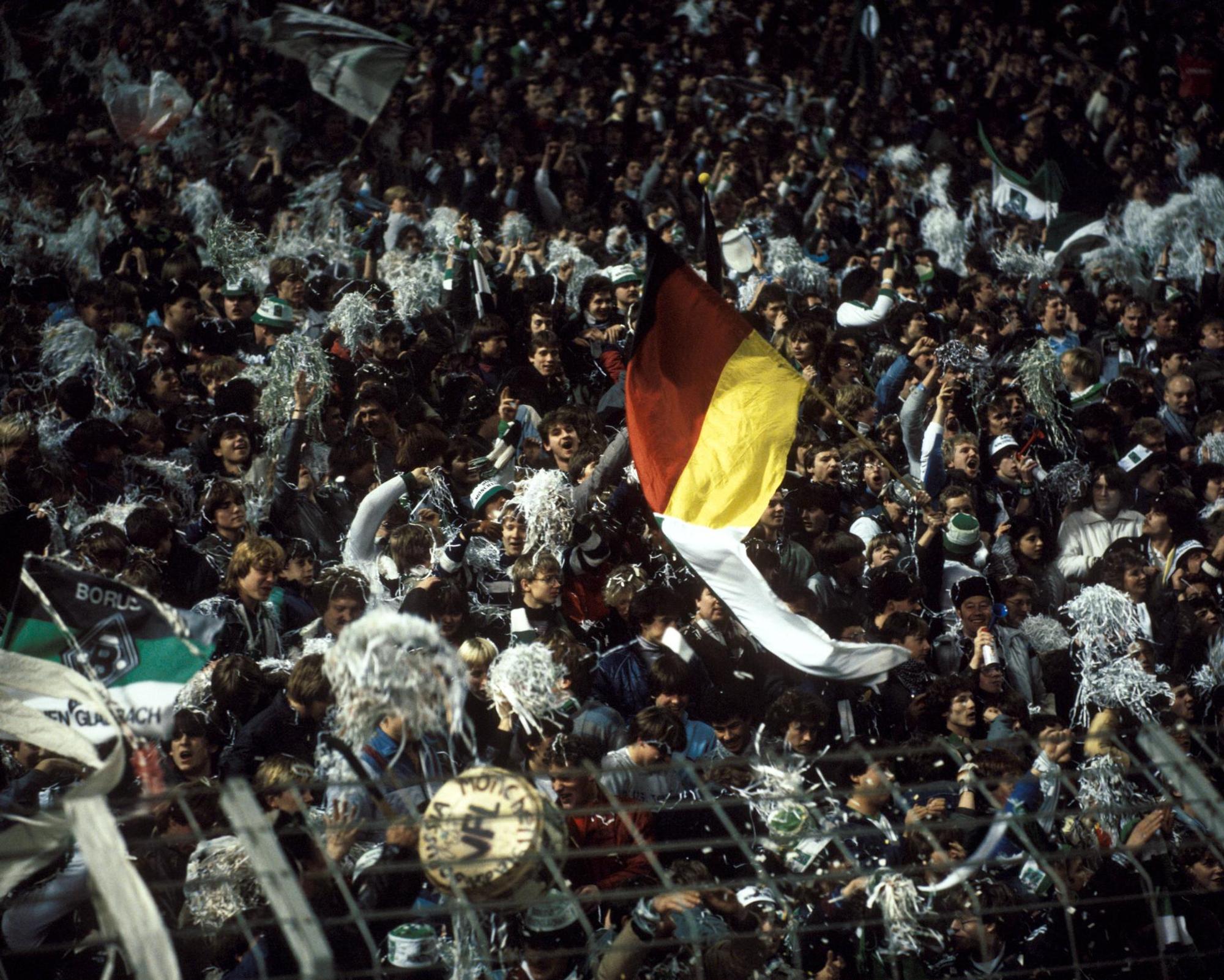BMG_Borussia Mönchengladbach_Bayern München_Fans_Bökelberg_imago