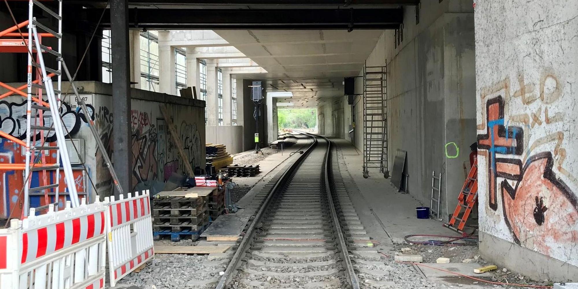 Tunnel1