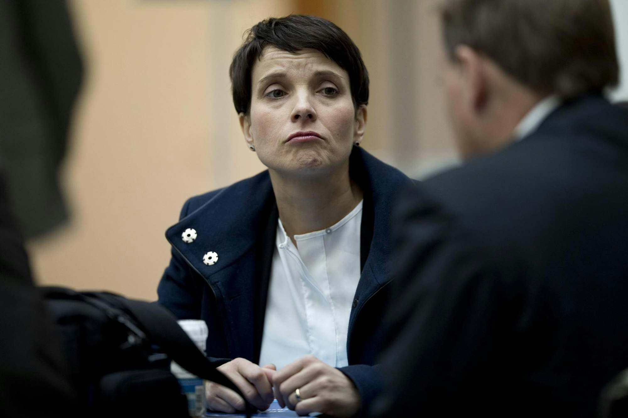 01K___05_71-110248141_ori (2)