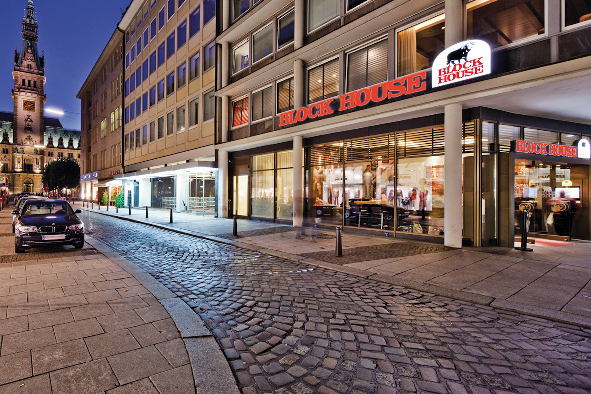Block House_Jungfernstieg_außen