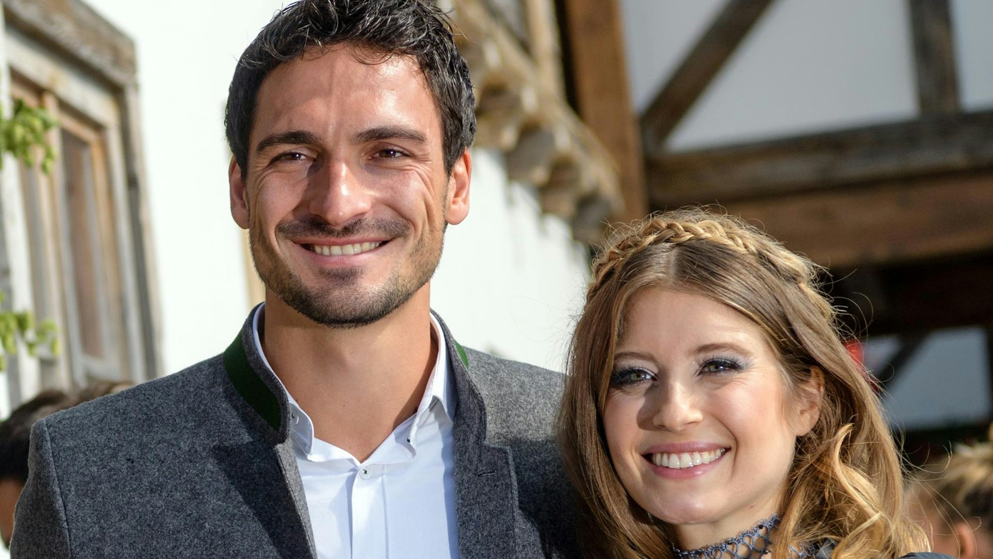 Cathy und Mats Hummels beim gemeinsamen Oktoberfest-Besuch