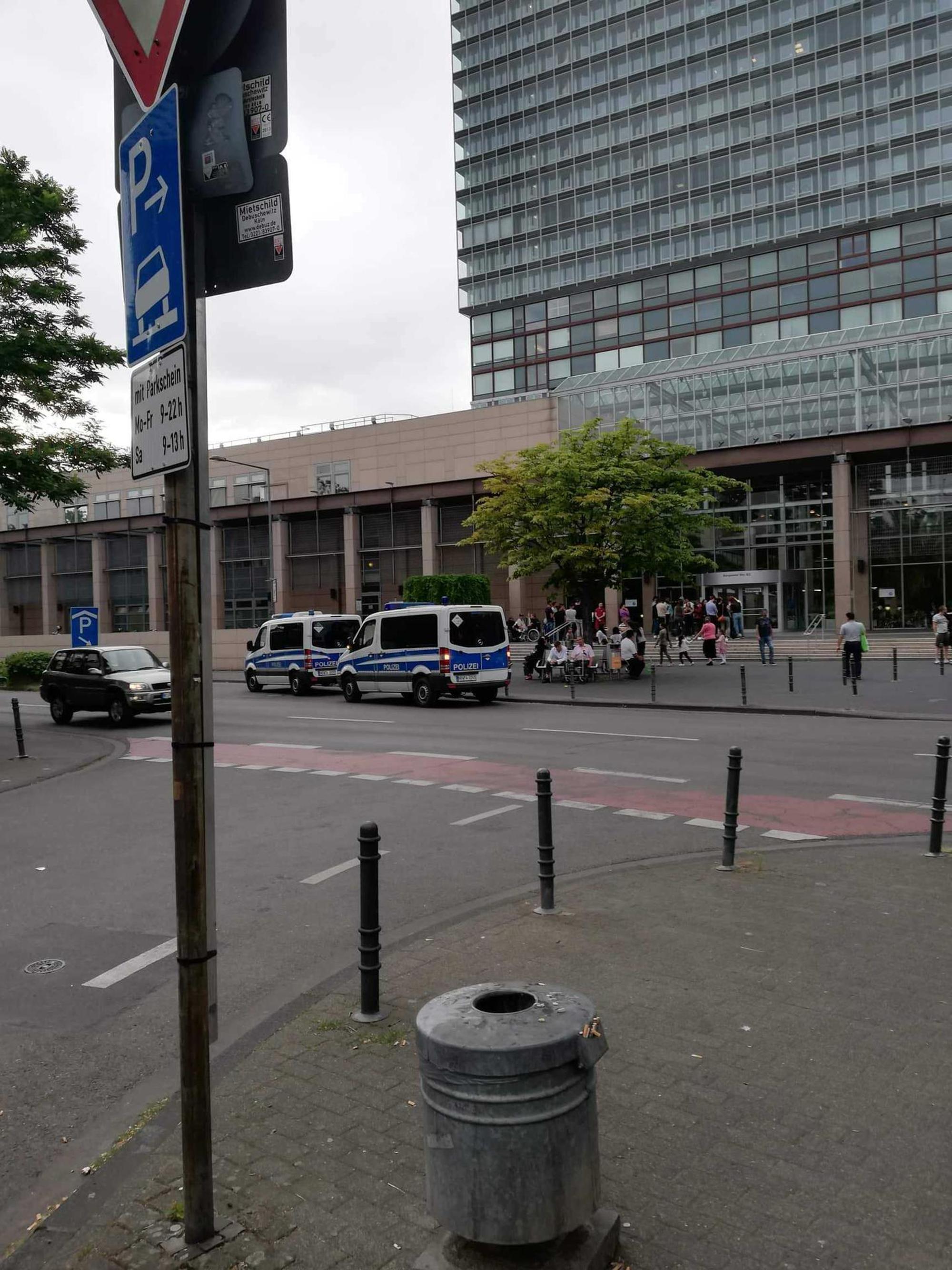 uniklinik polizei