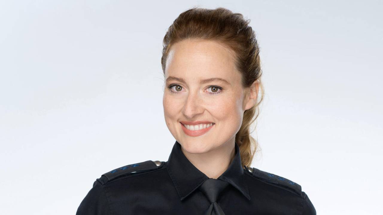 Wanda Perdelwitz als Polizistin „Nina Sieveking“ im „Großstadtrevier“.