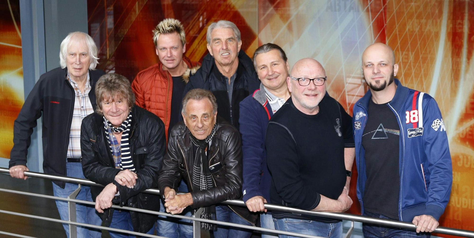 01K___24_71-113002280_ori