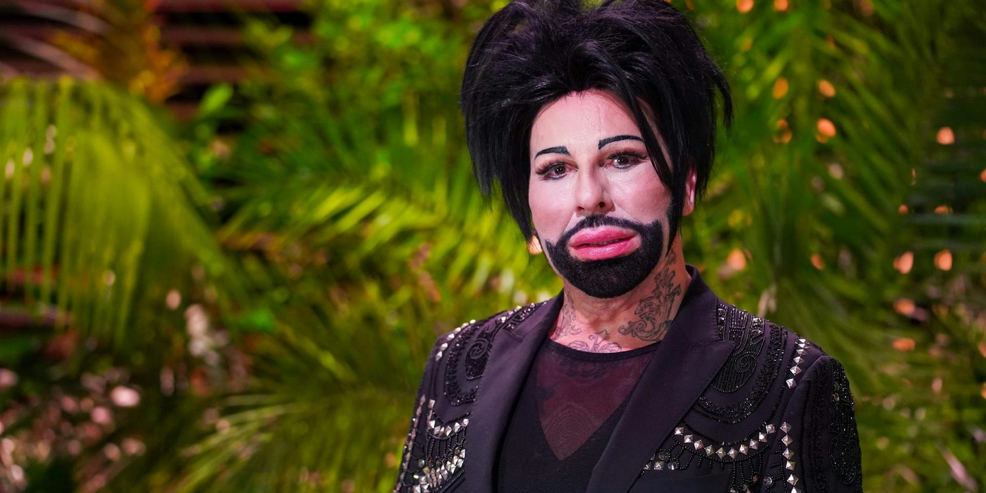 Glööckler_Dschungelshow