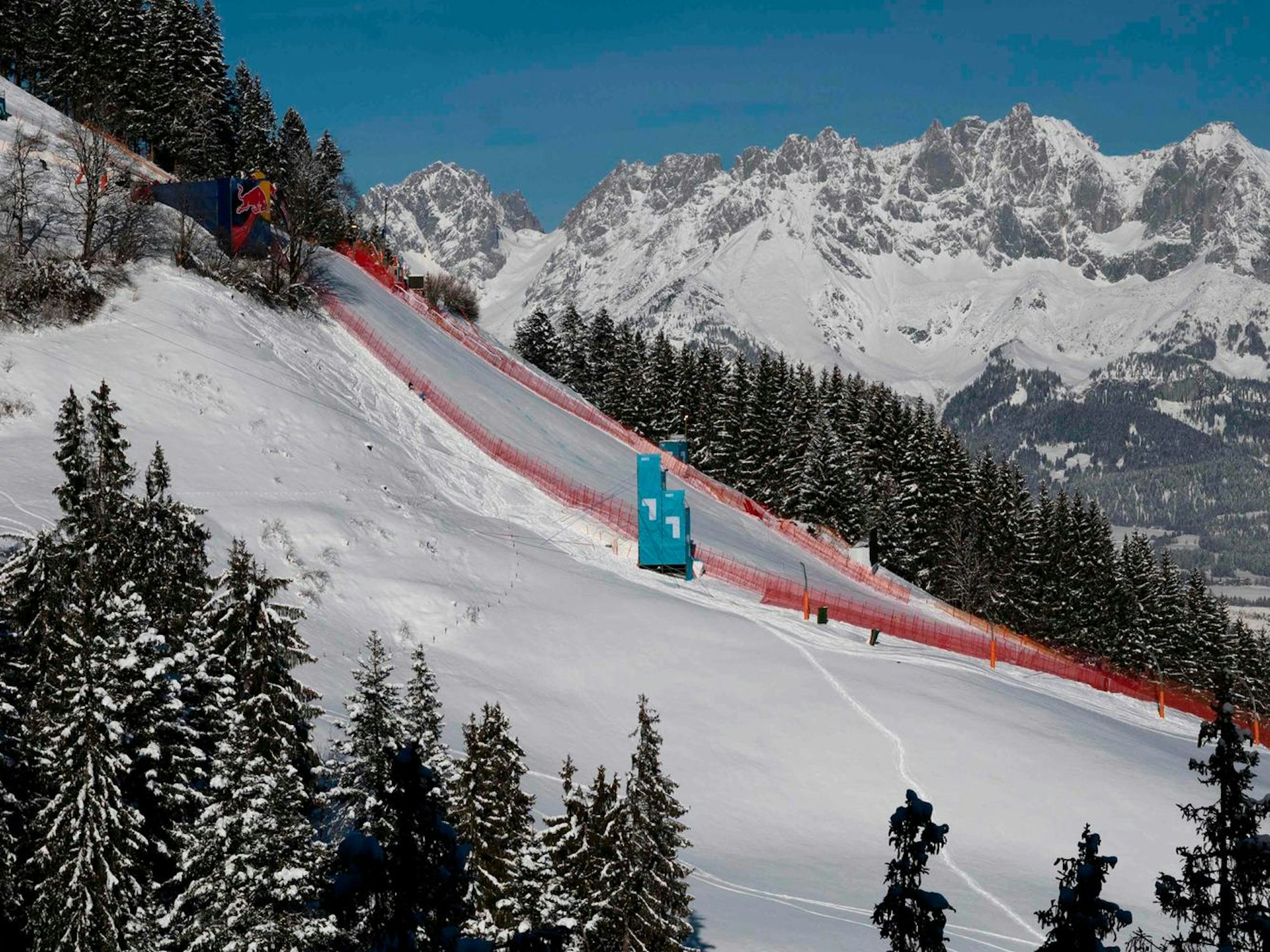 Die Streif zählt zu den gefährlichsten Abfahrten im Ski-Zirkus.