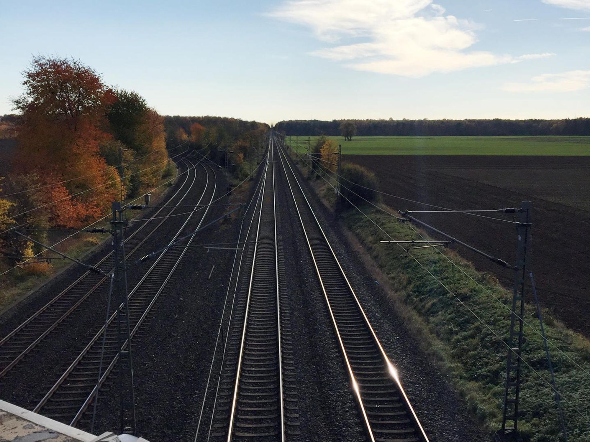 Am Horizont sieht man die Spitzen des Kölner Doms