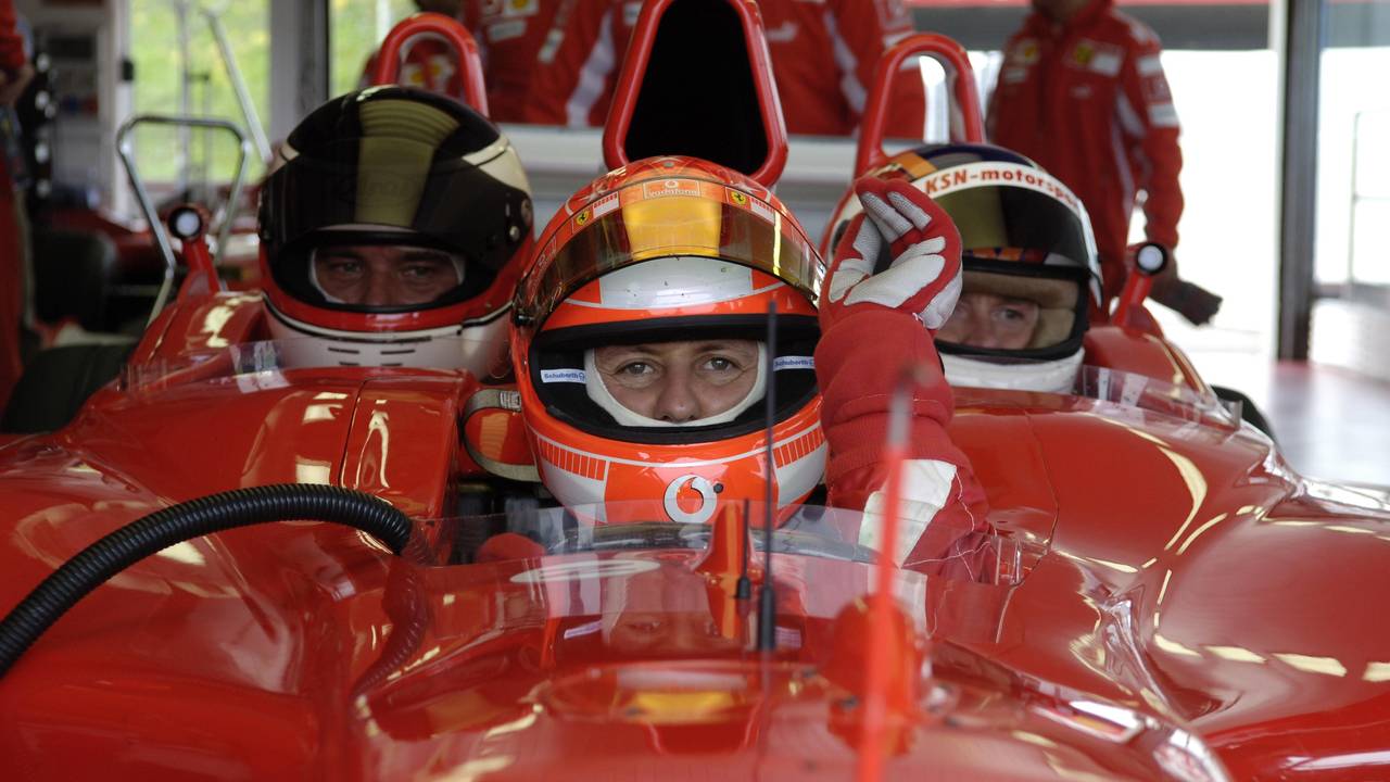 Schumi_Ferrari-Dreisitzer