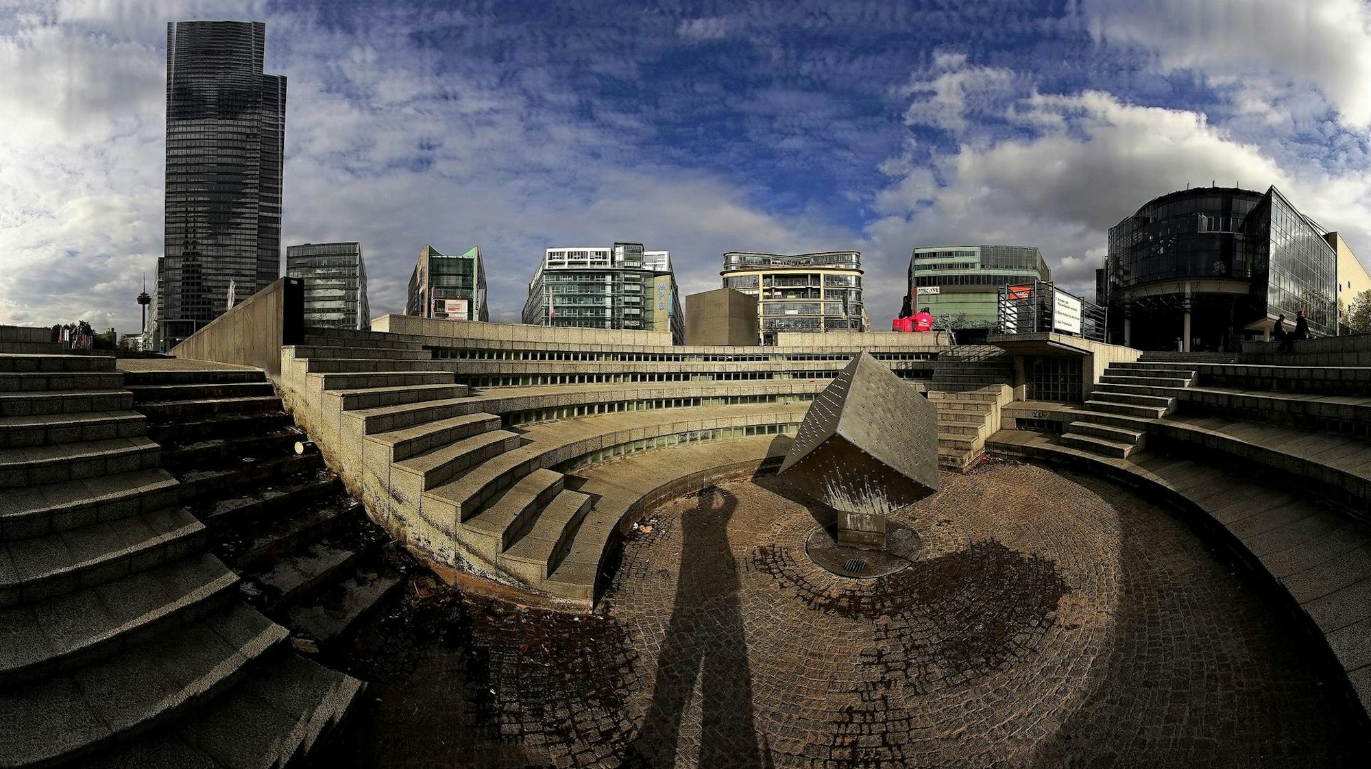 VolkerAdolf2_12082020