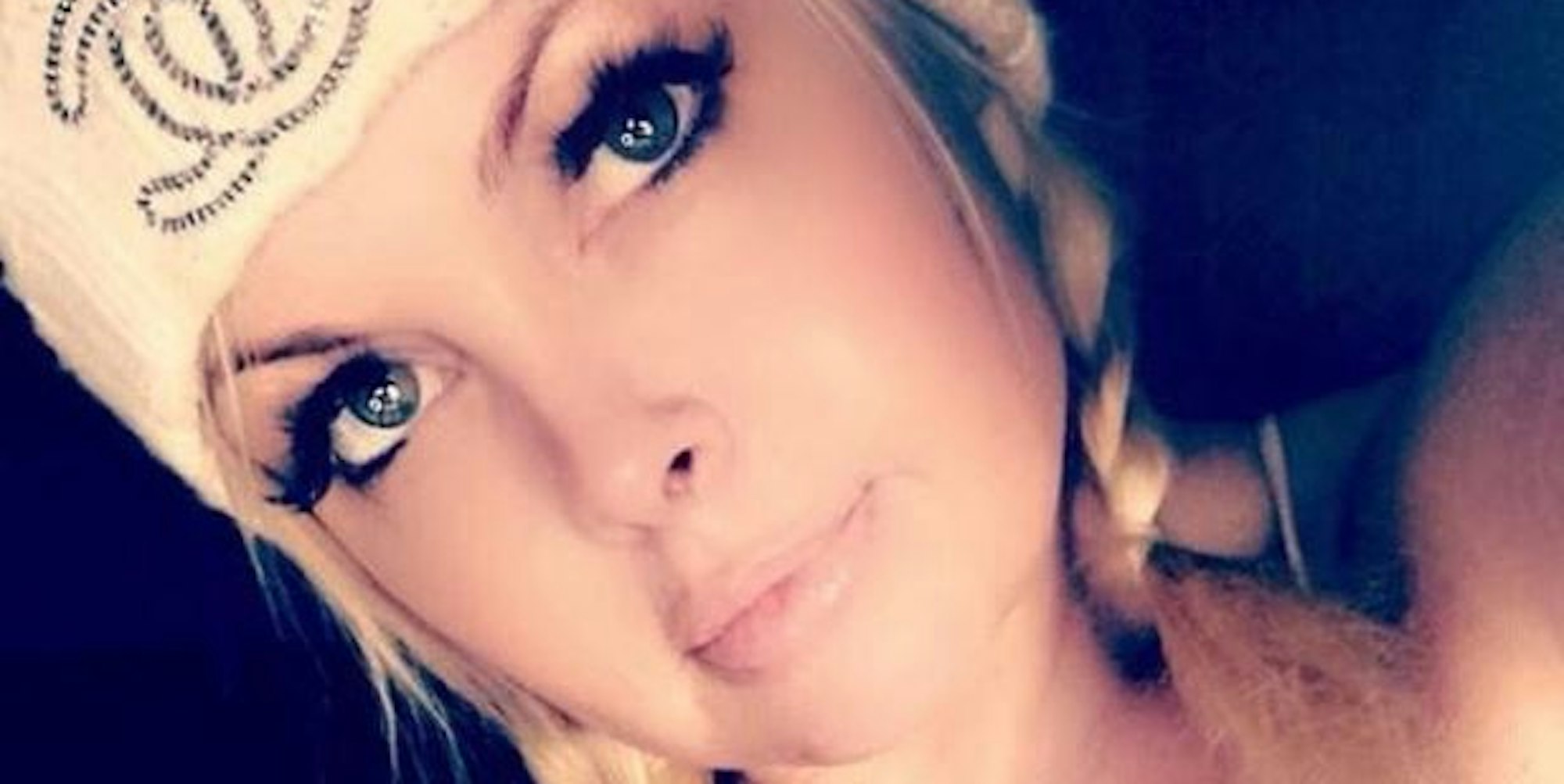 jesse jane selfie mit mütze