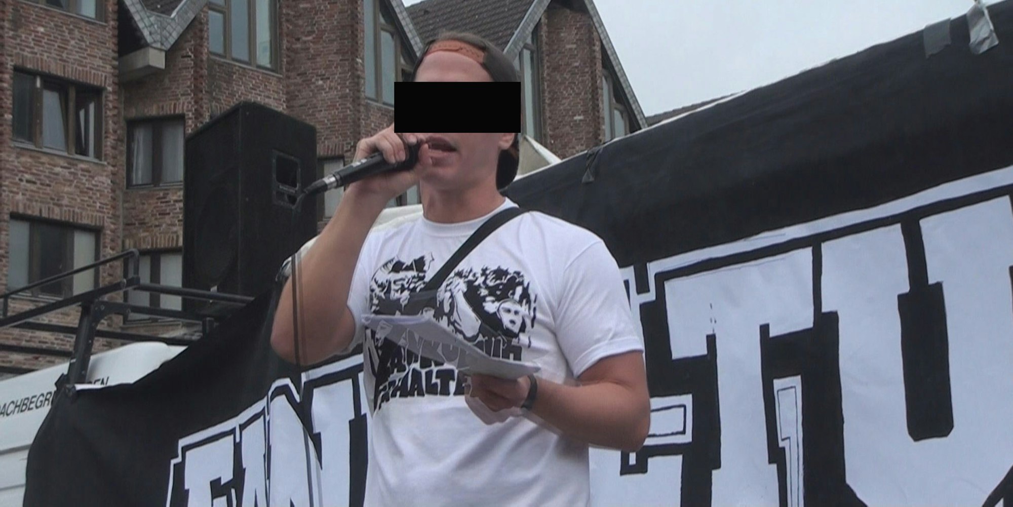 01D___19_71-106314847_ori