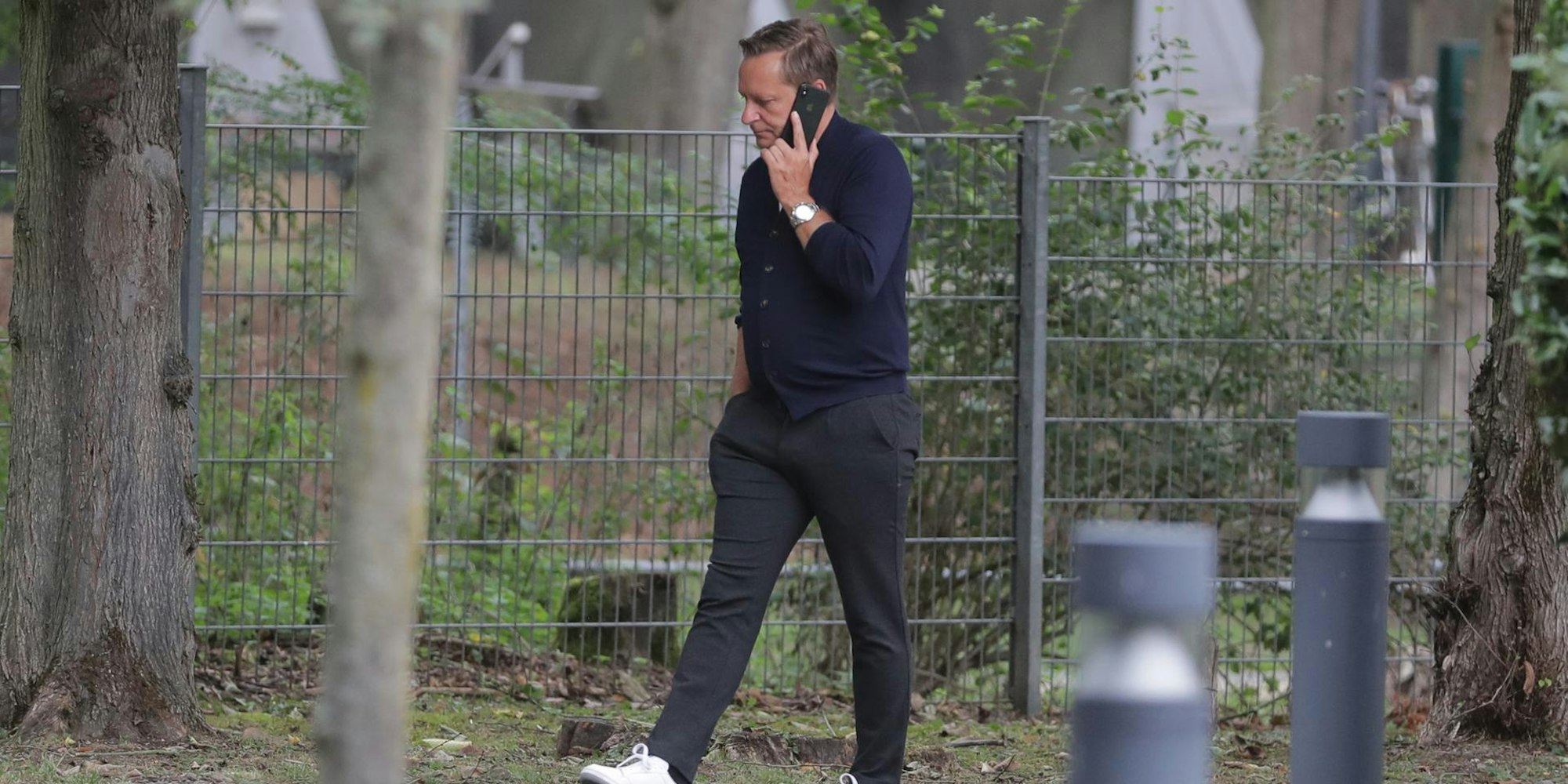 AA90E687-2248-4F32-938B-FD9B09508C83