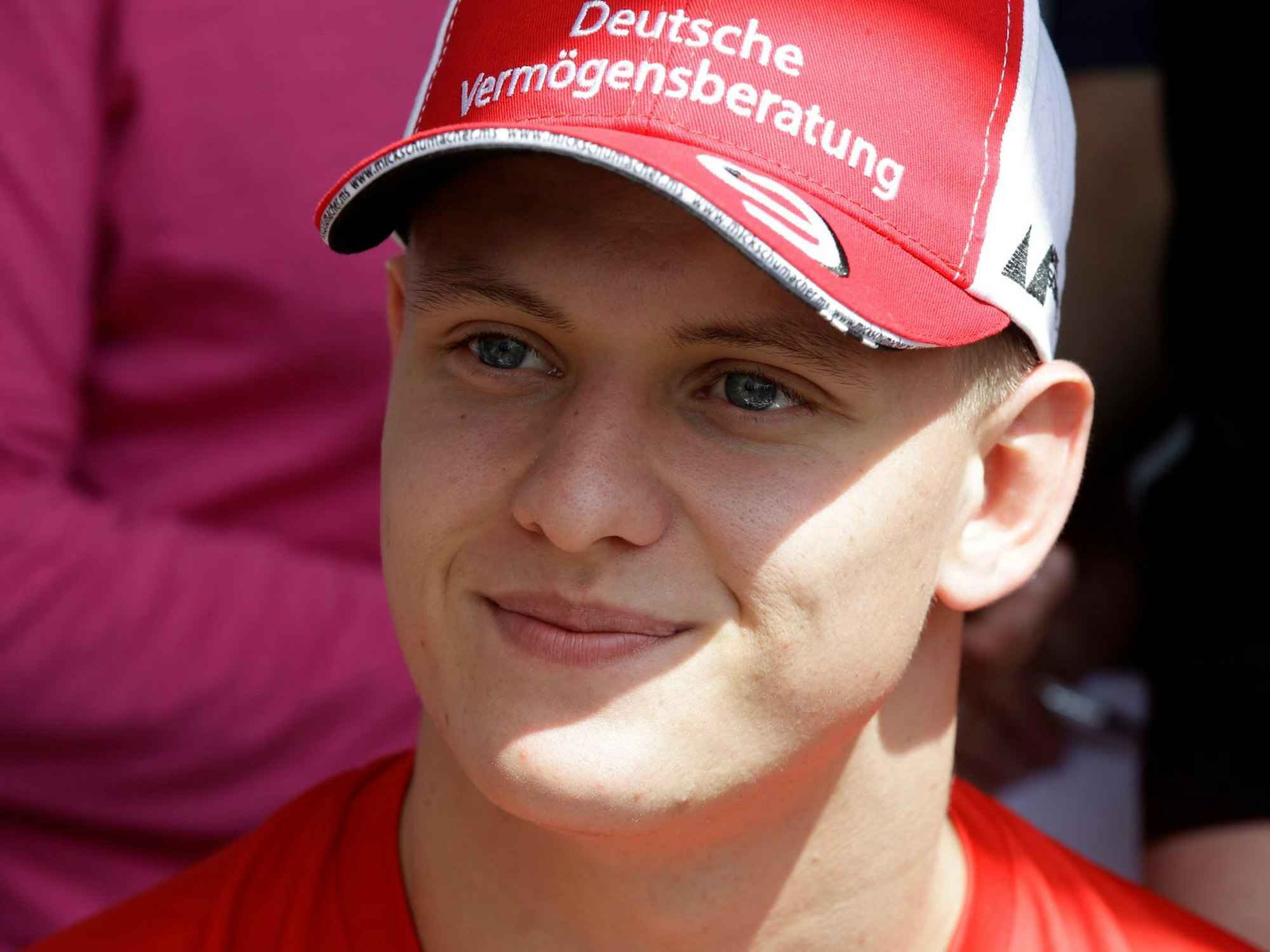 Mick Schumacher bei einer Presserunde 2019