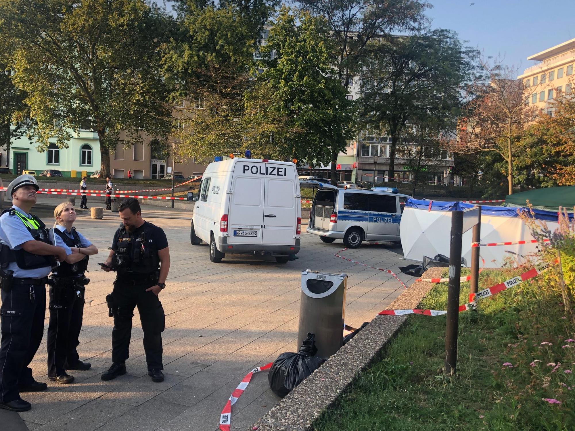 Ebertplatz groß polizei