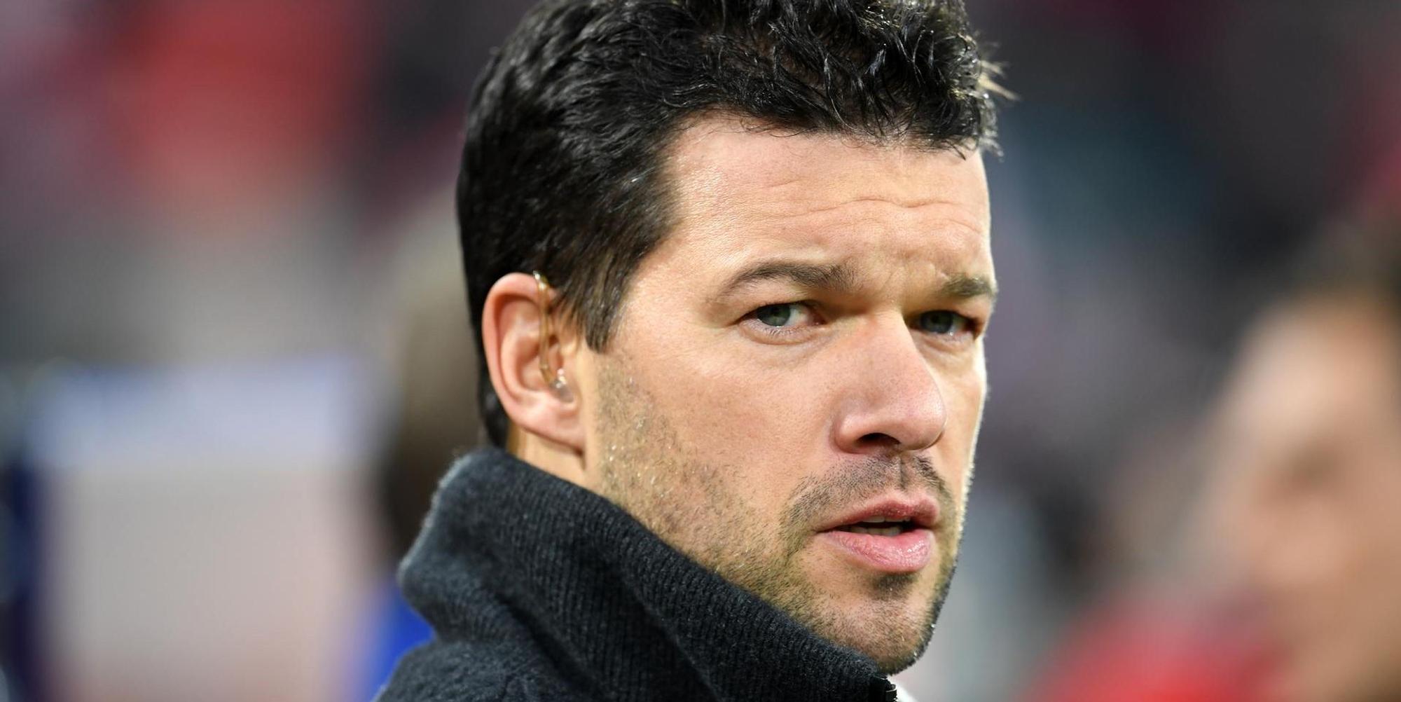Ballack_Blick