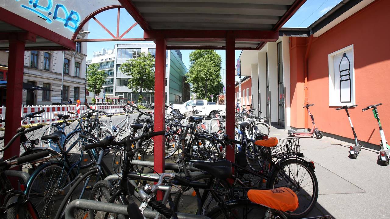Südbahnhof 1