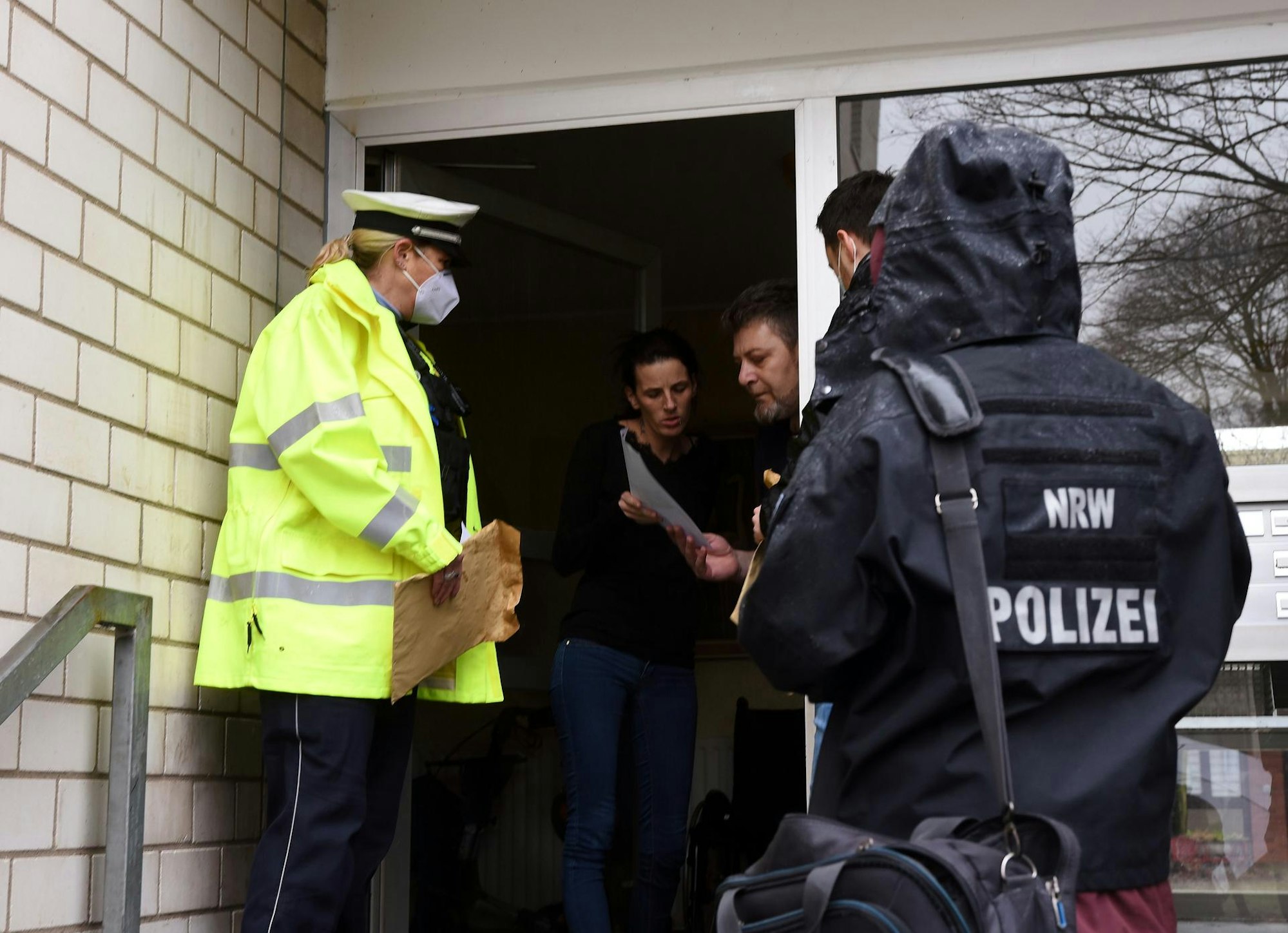 F3B21280-C59B-4CCF-BF30-424919A976B7