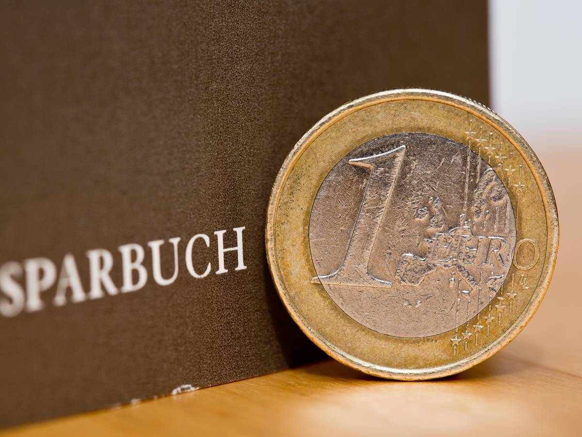 Euro vor Sparbuch
