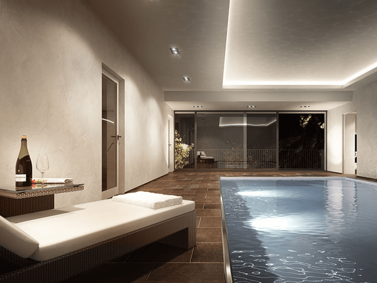 Innenansicht eines Swimming-Pools