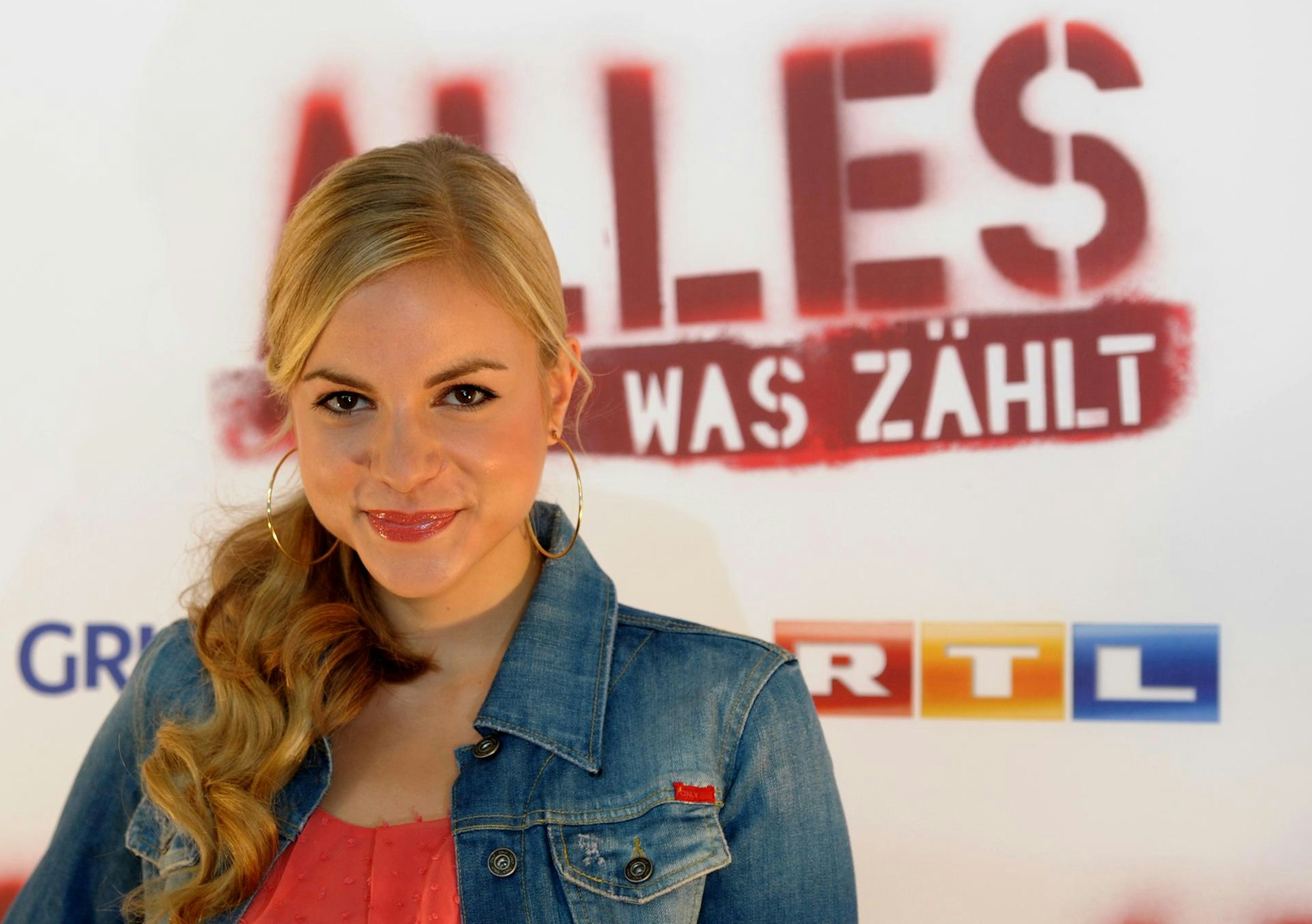 Julia Engelmann_Alleswaszählt