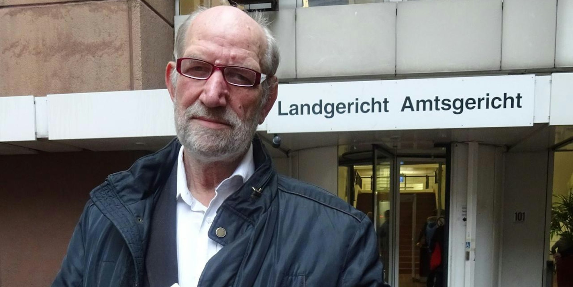 01K___28_71-110684543_ori