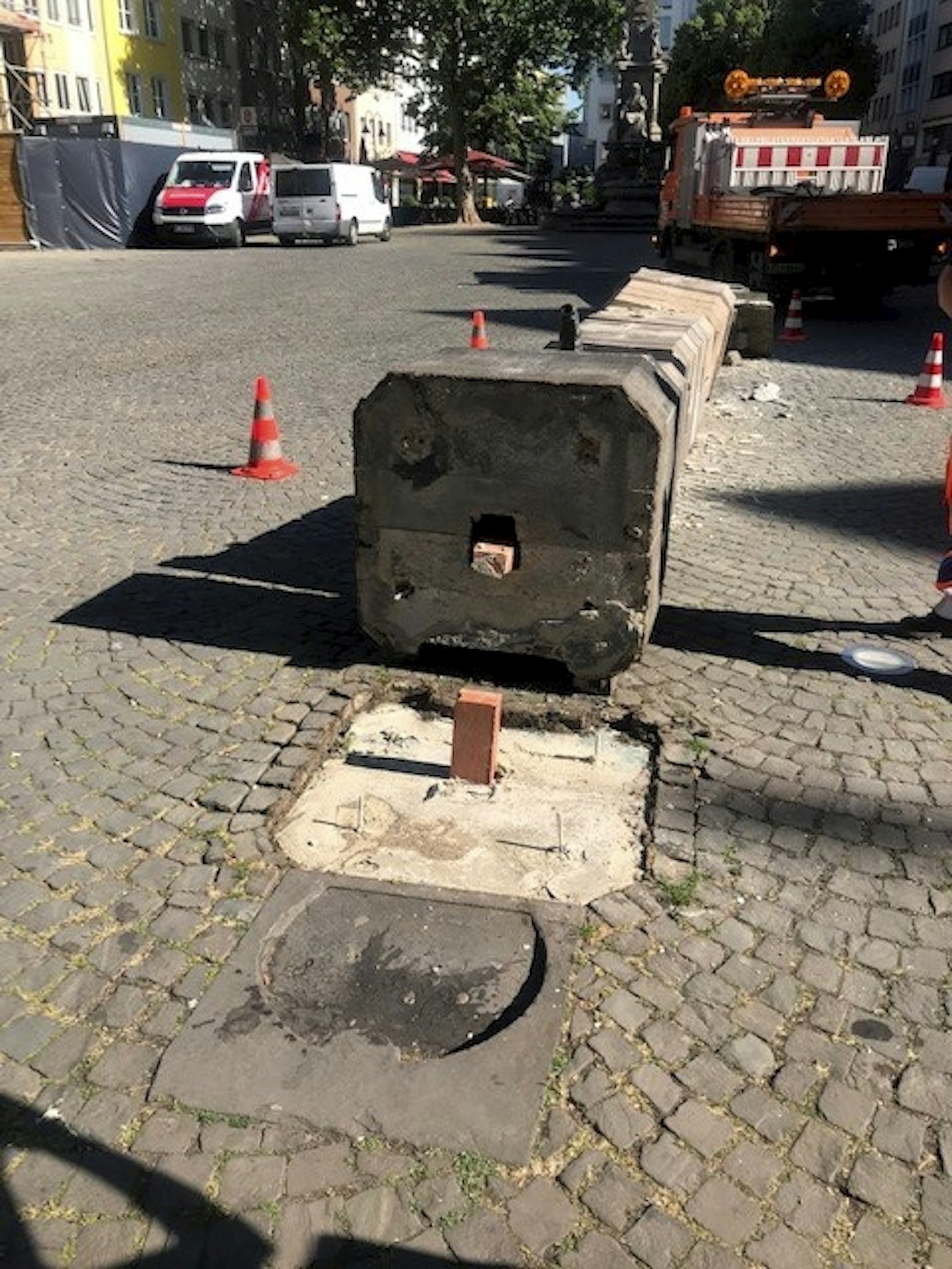 Alter Markt Pumpe kaputt