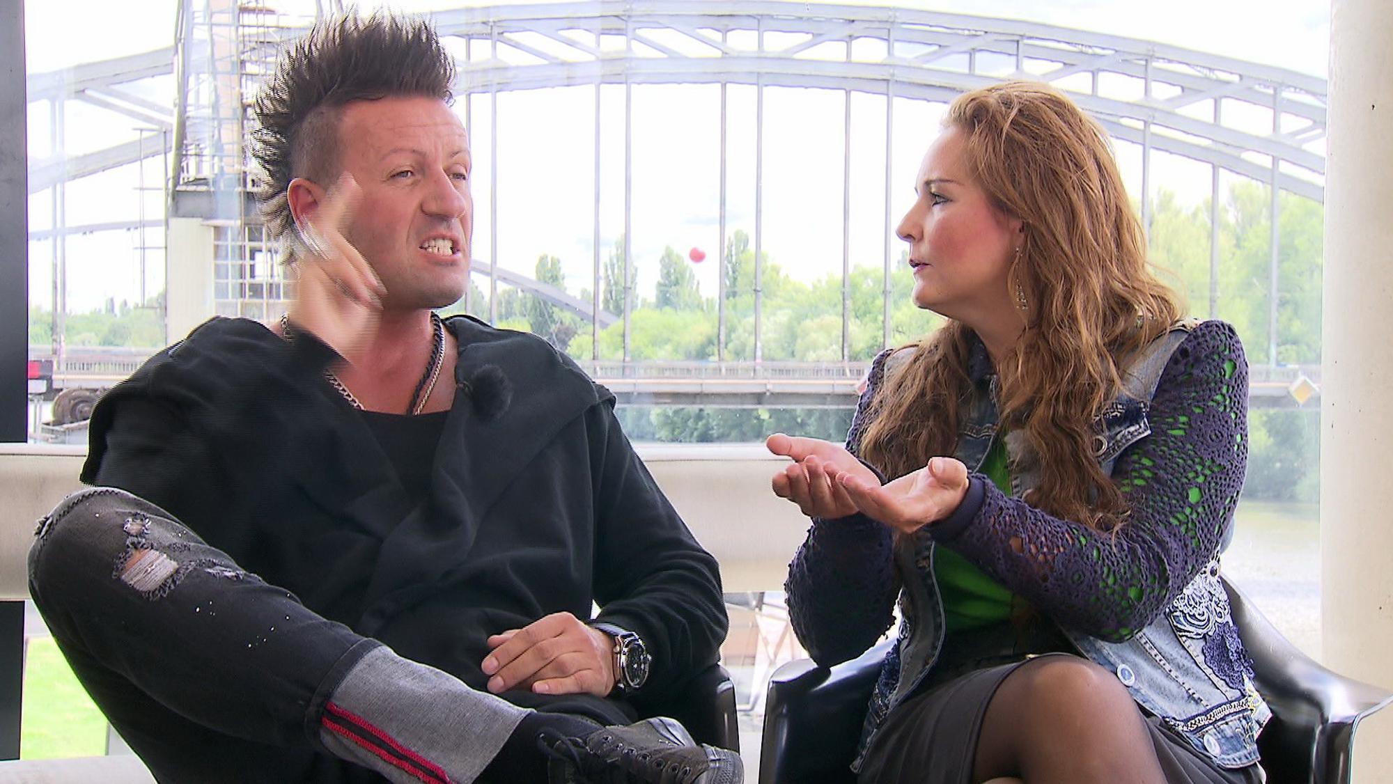 Auch nach dem Ende ihrer Beziehung zoffen sich Helena Fürst und Ennesto Monté weiter – wie hier beim Interview.