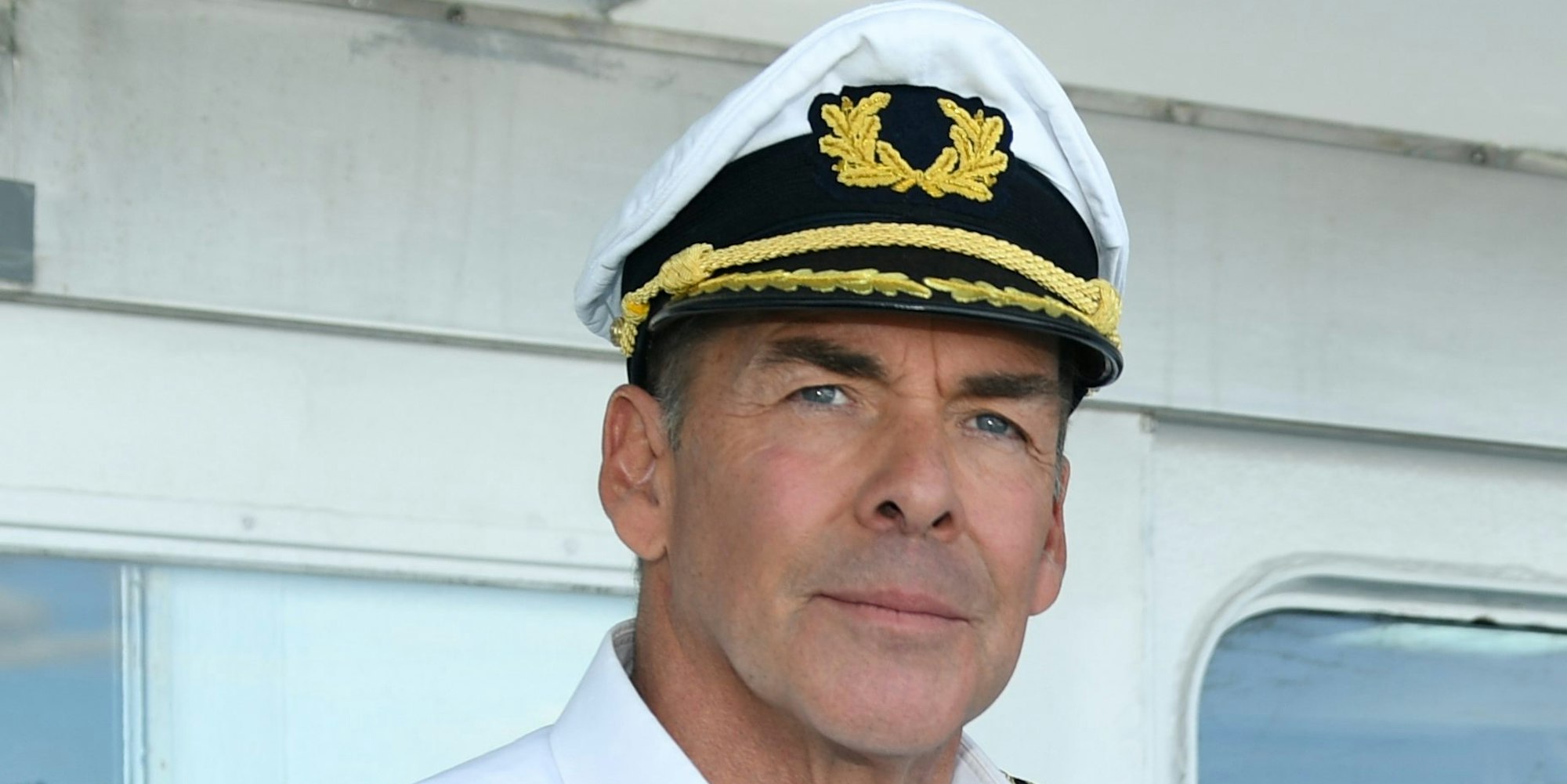 sascha hehn viktor burger traumschiff