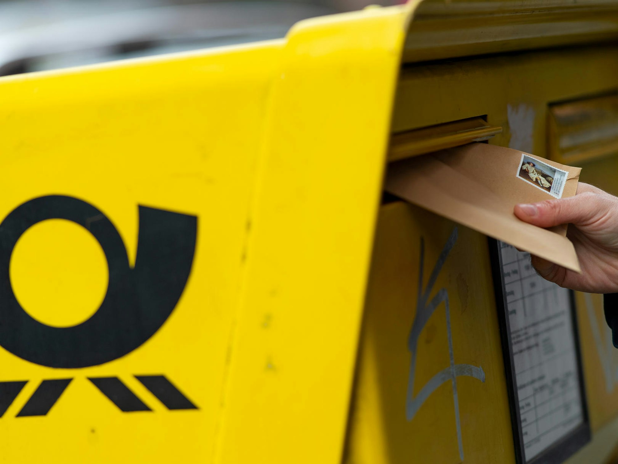 Briefmarke_Porto_Kasten