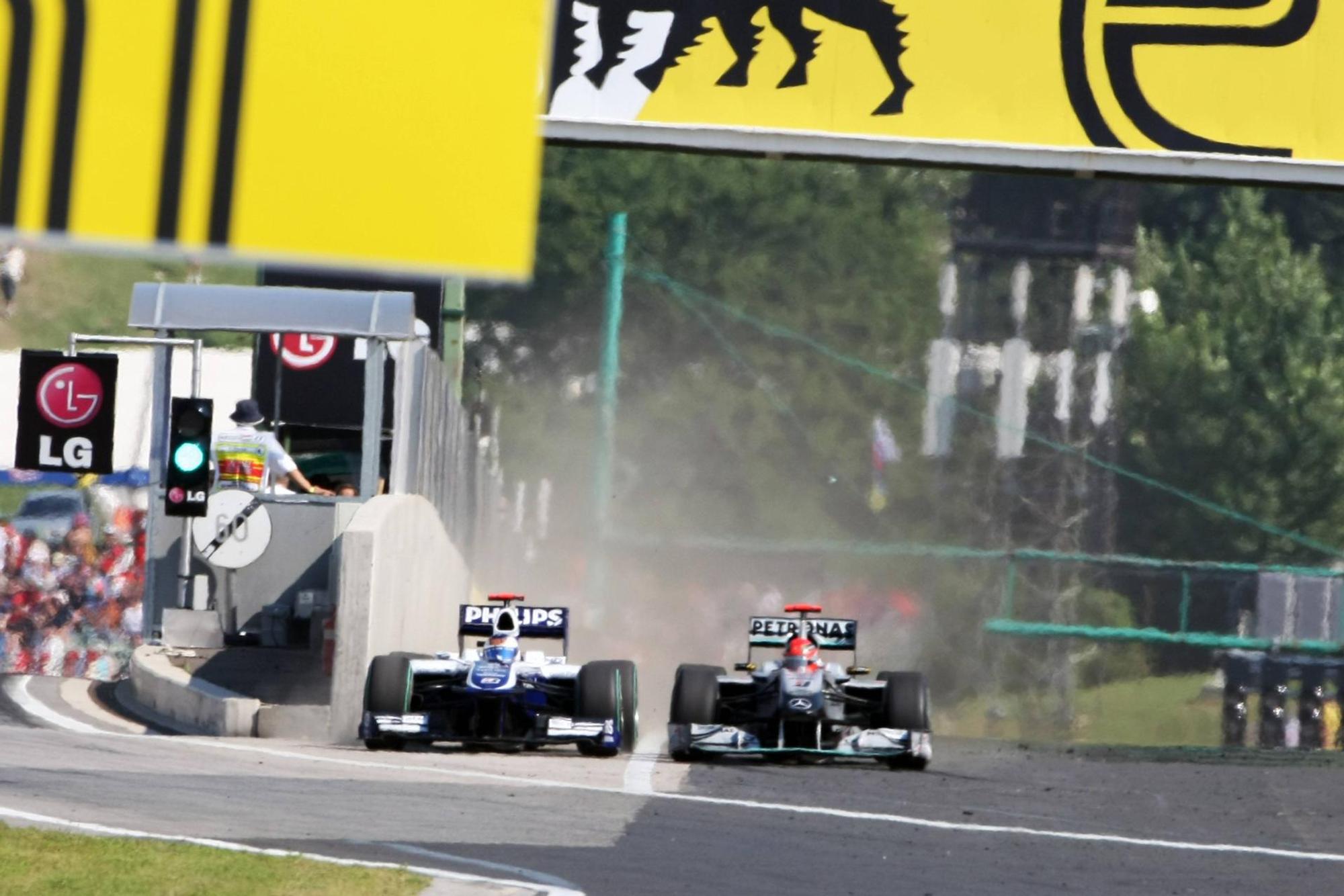 Schumacher_Barrichello_Budapest_2010