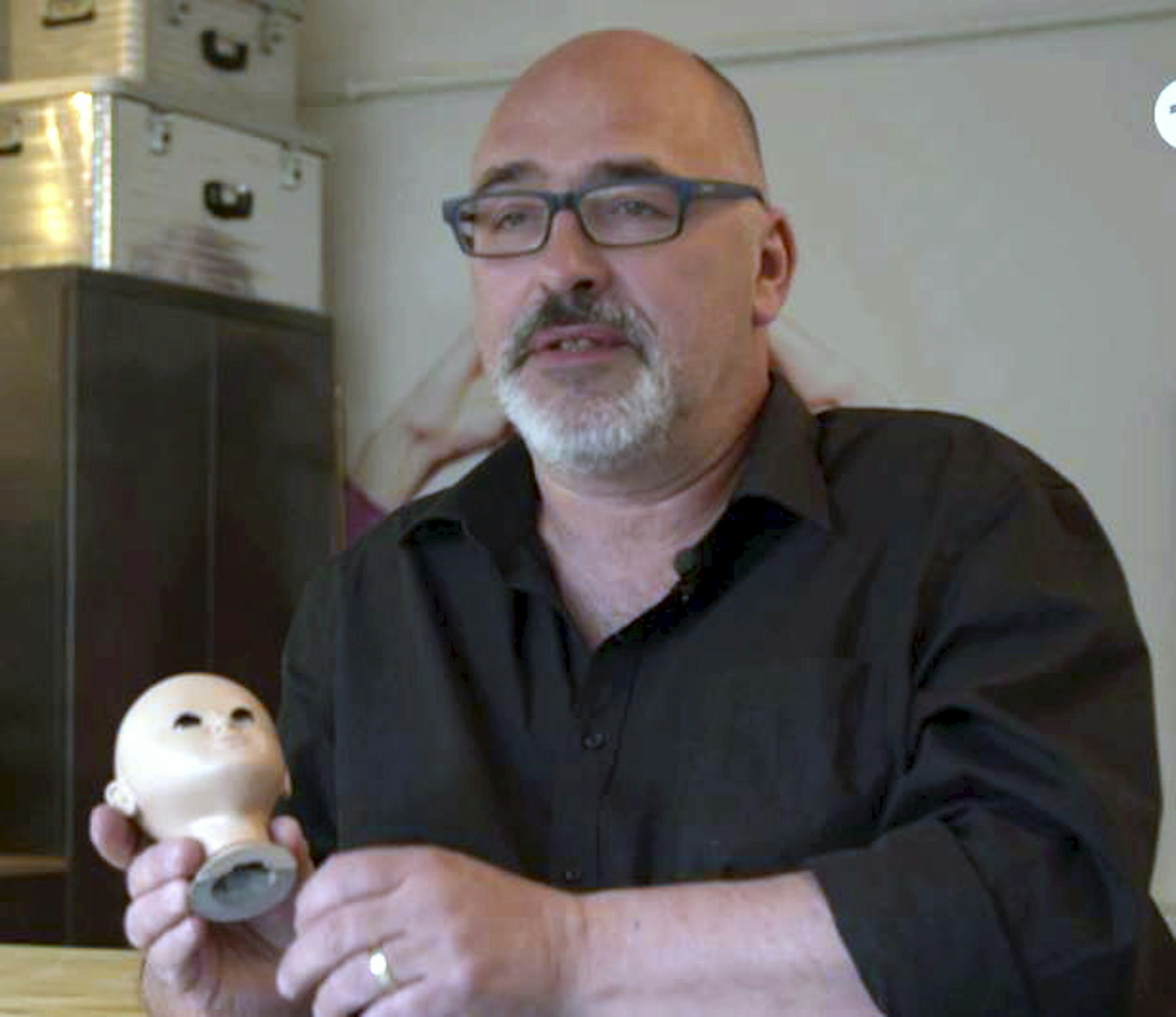 1811 axel bahro puppenbauer tatort