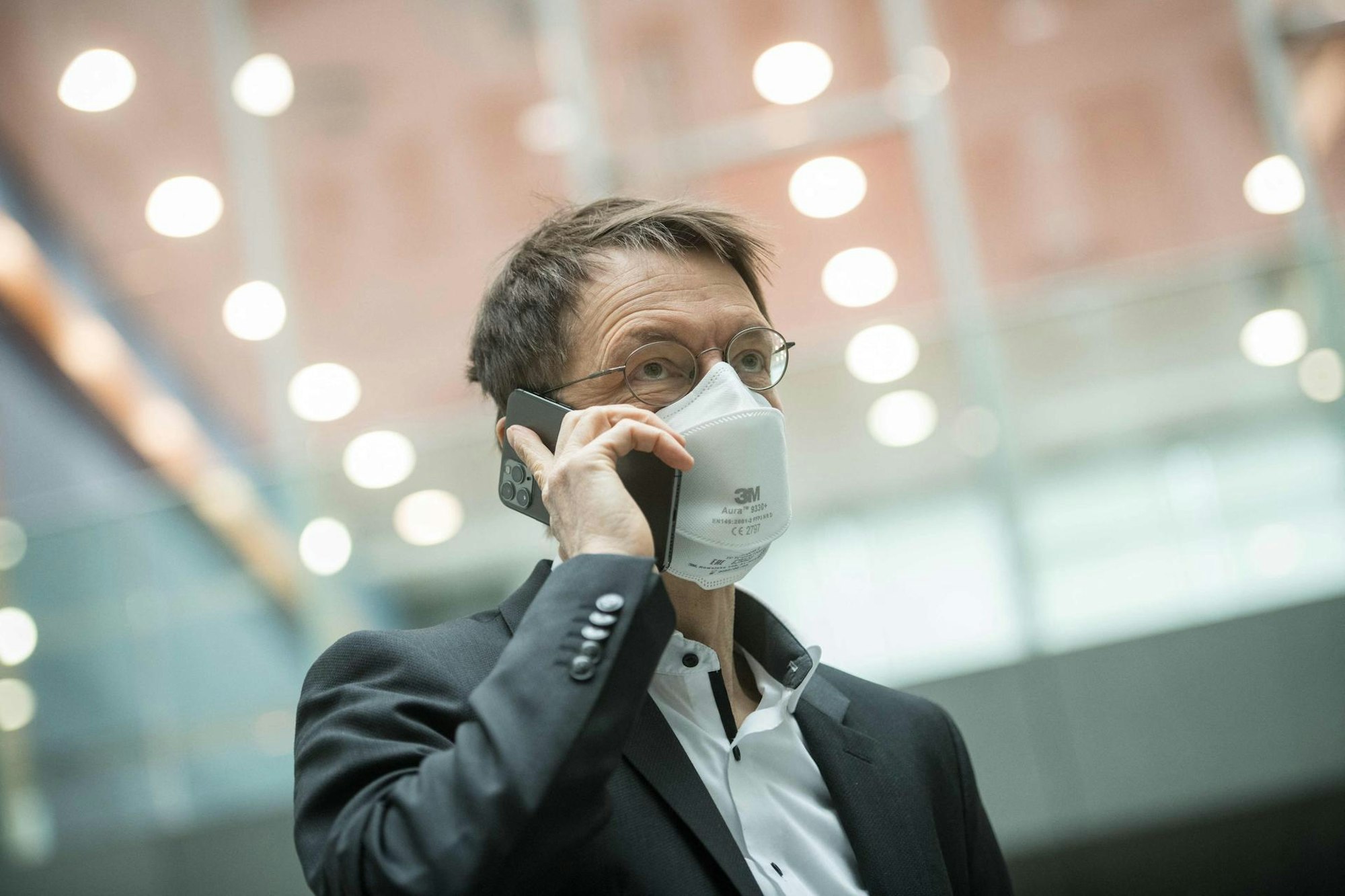 Karl_Lauterbach_Telefon