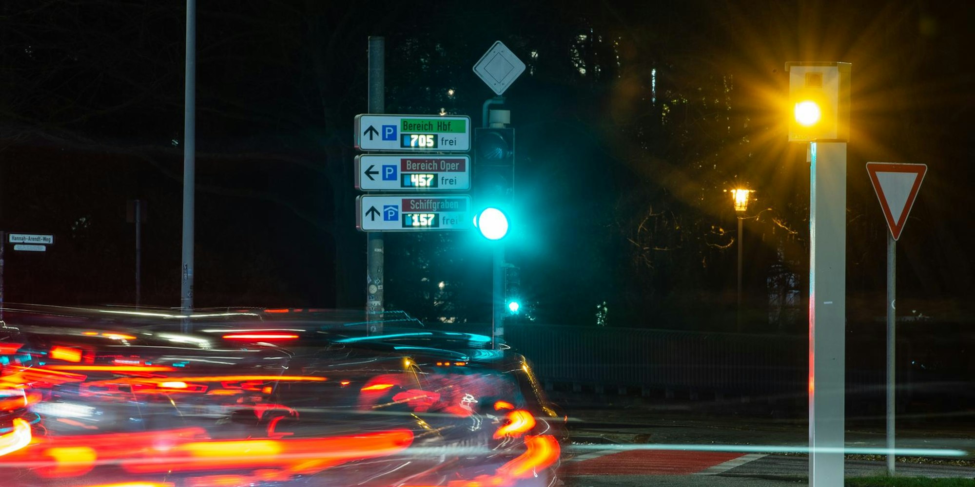 Blitzer_Radar_Auto_Verkehr