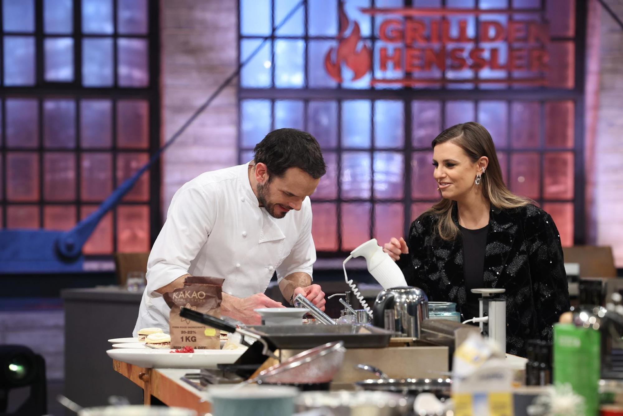 Steffen Henssler und Laura Wontorra bei „Grill den Henssler”