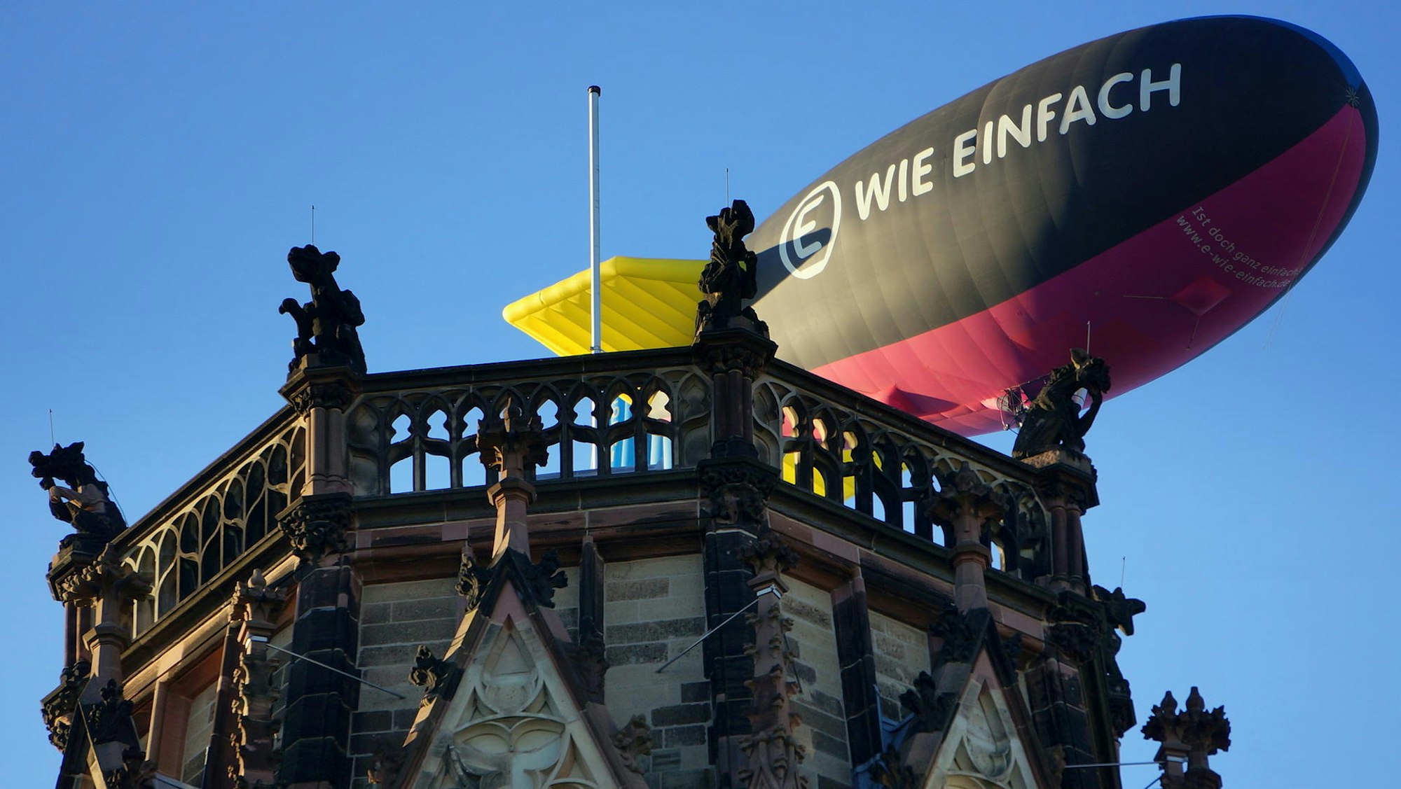 VolkderAdolf3_12082020