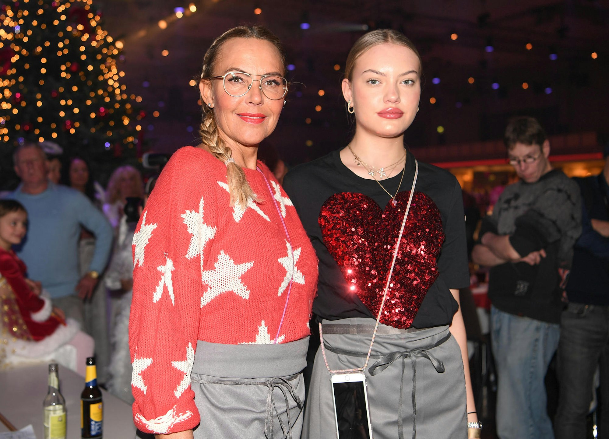 Cheyenne und Natascha Ochsenknecht_151220