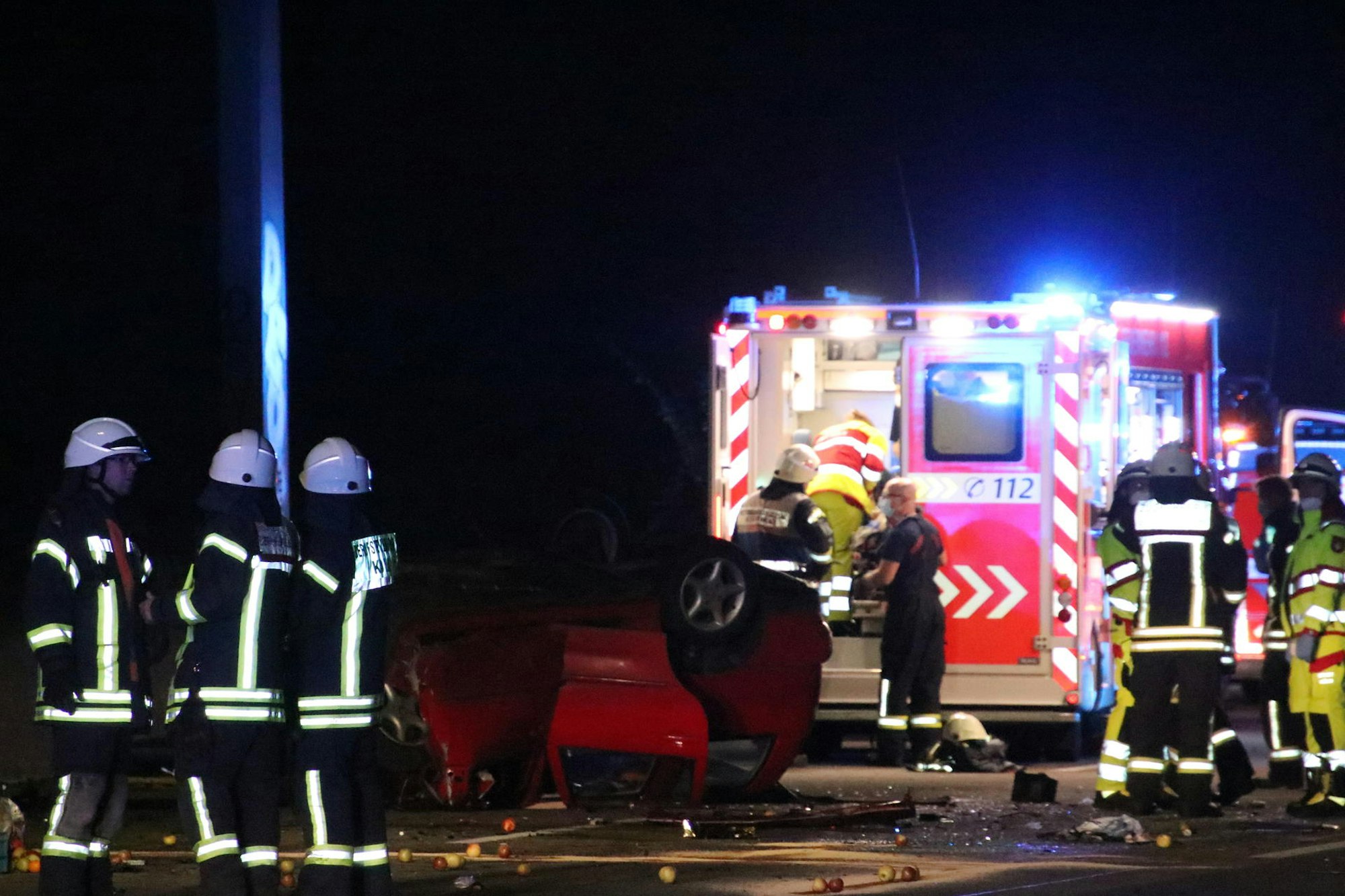 Unfall_A4_Rettungskräfte