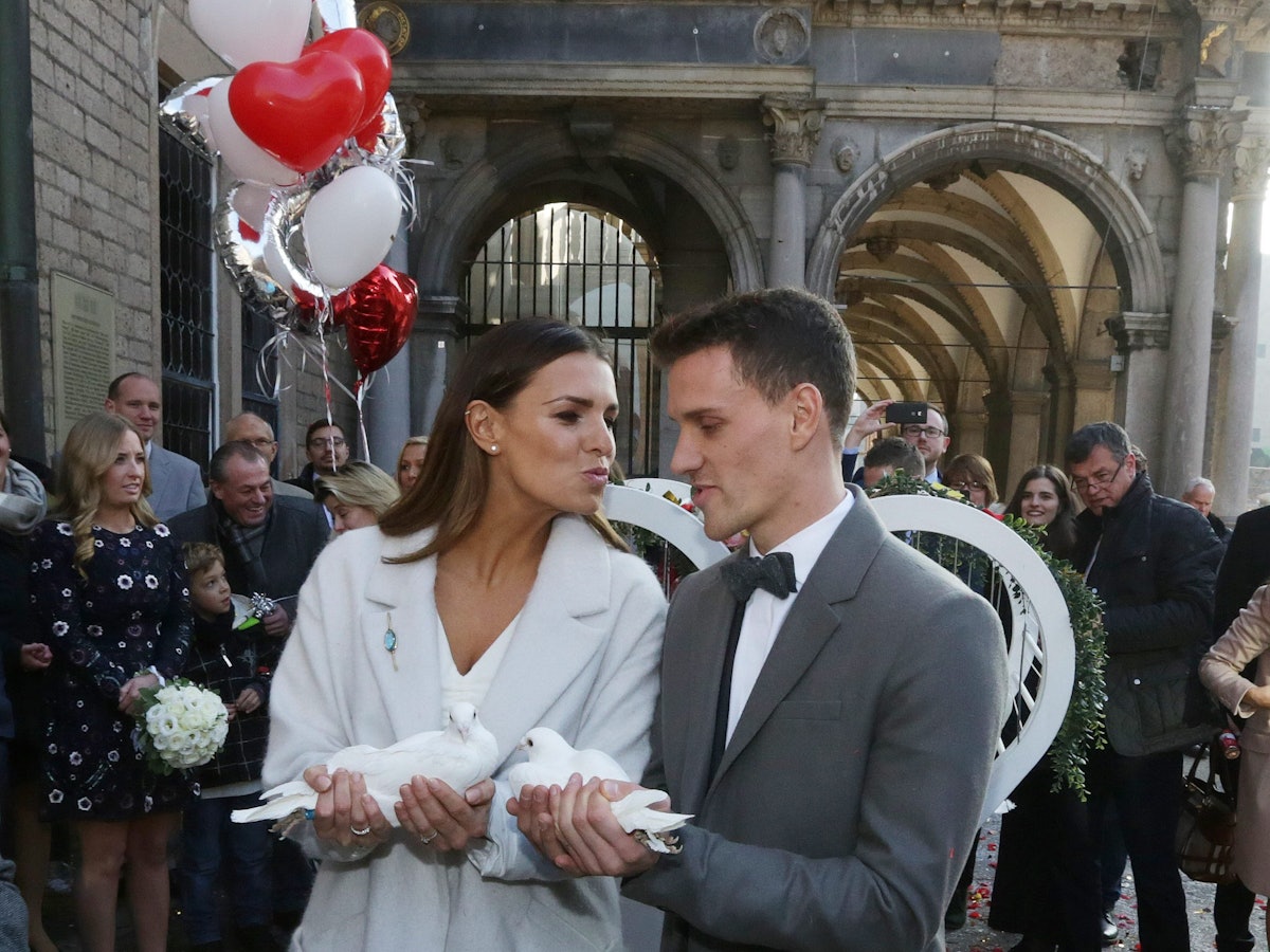 01K___14_71-107966643_ori